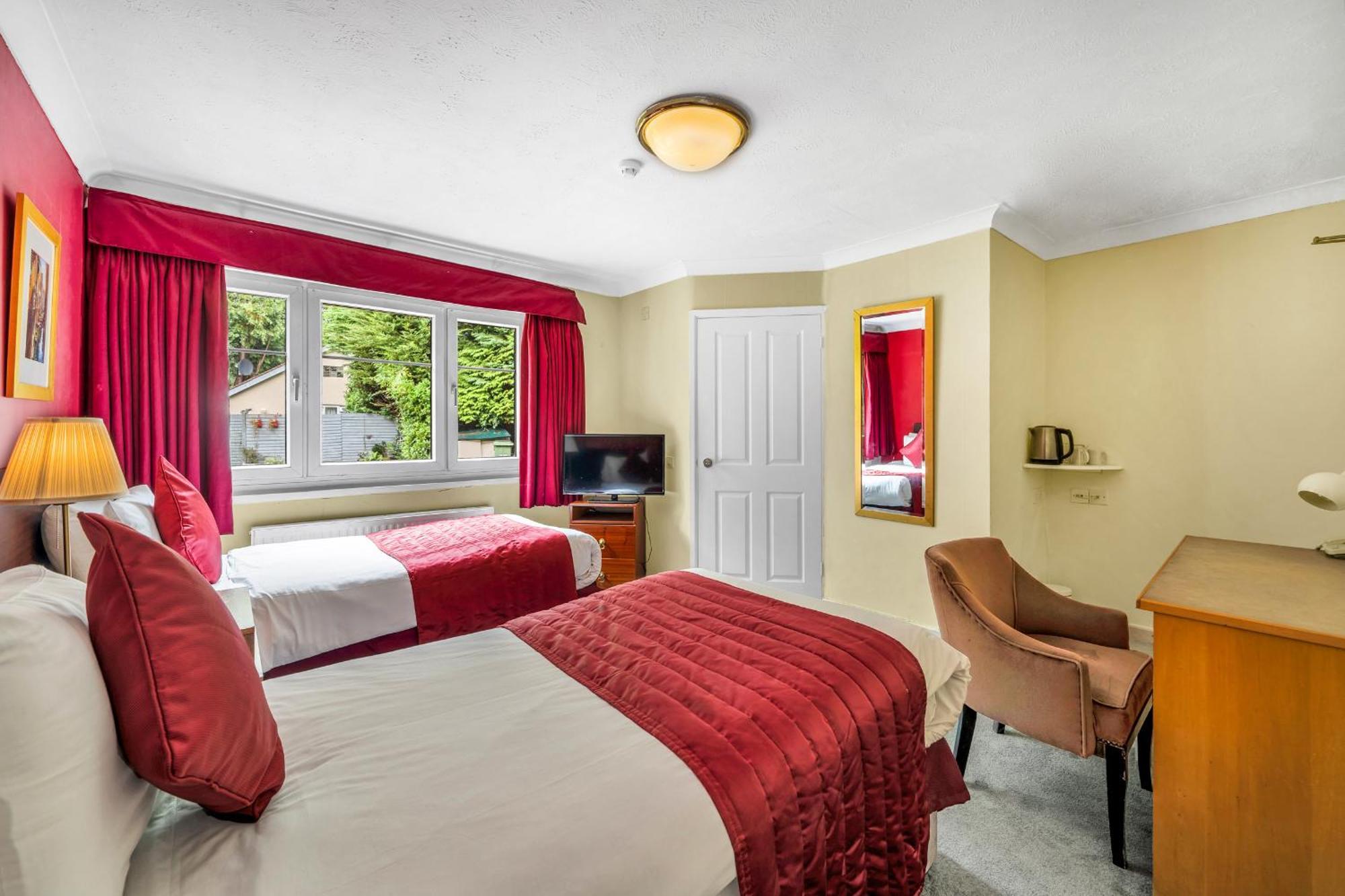 Dial House Hotel Crowthorne Zewnętrze zdjęcie